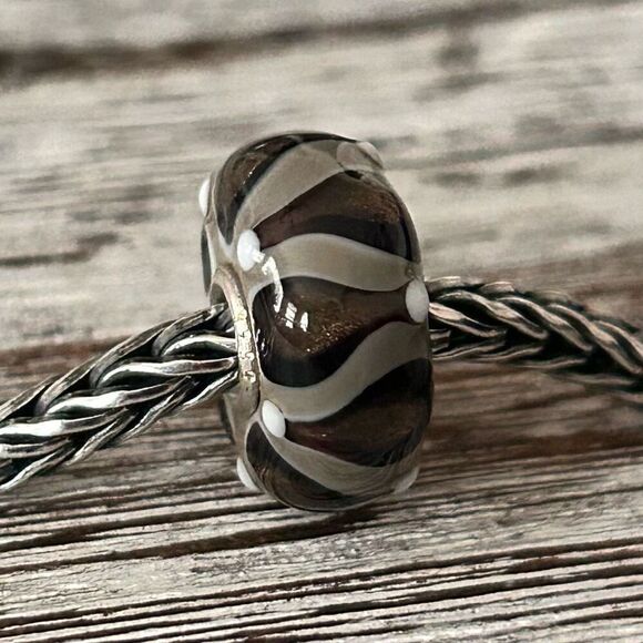 TROLLBEADS Opaque Glitter Unique LAA 925S NEW! Taupe Gray Black Copper - Picture 1 of 8